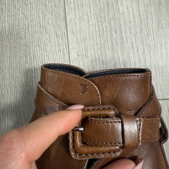 Tod’s Equestrian Brown Leather Ankle Boots - Picture 9 of 12